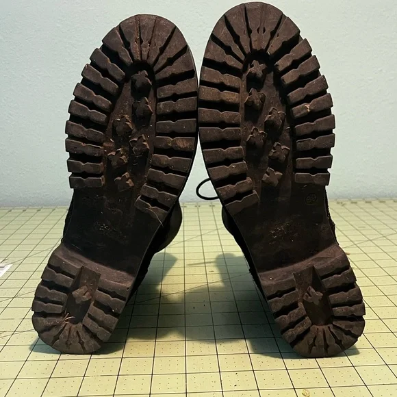 Taos Women’s Groupie Boots Size 8 - Picture 4 of 9